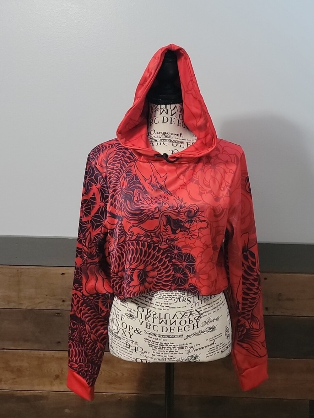 Lunafide Red Dragon "Ryu" Print Crop Hooded Pullover